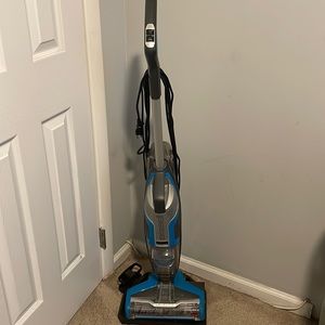 Bissell vacuum